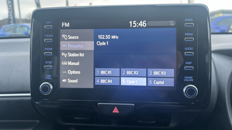 Toyota Yaris 1.5 Hybrid Design 5dr CVT Hybrid Hatchback